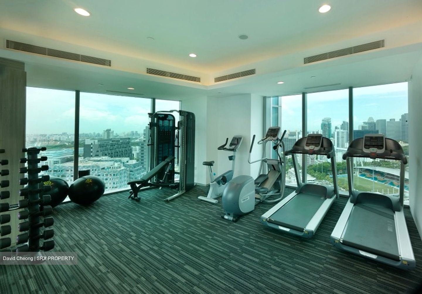 Arc 380 (D8), Office #607467581
